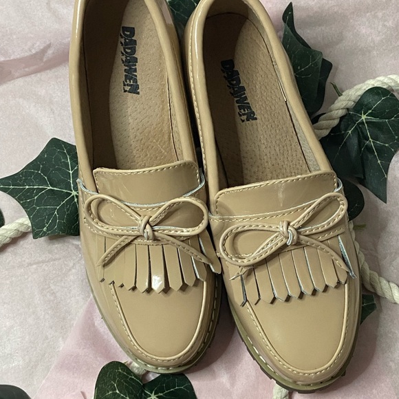 Beige babydoll shoes - Picture 2 of 3